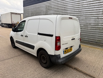Used Peugeot Partner 2011 for sale - 77491009: Photo