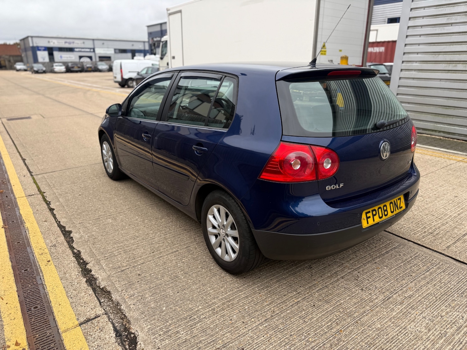 Used Volkswagen Golf 2008 for sale - 76882041: Photo 4