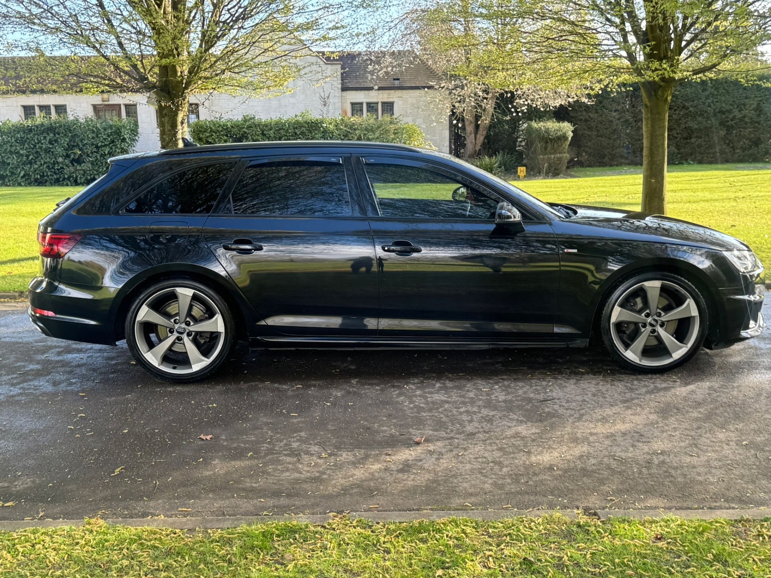 Used Audi A4 2019 for sale - 78202147: Photo 3