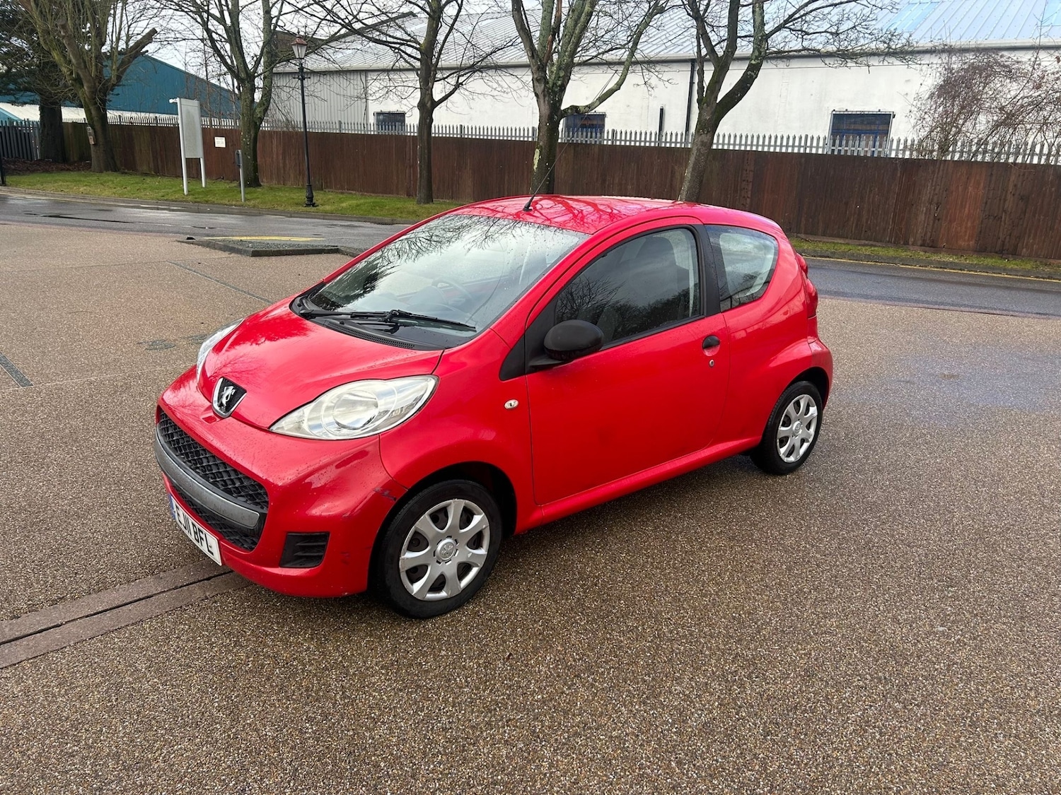 Used Peugeot 107 2011 for sale - 77548503: Photo 4
