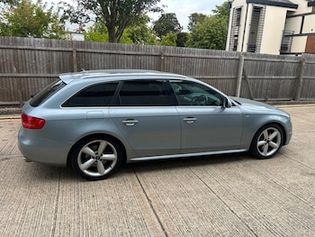 Used Audi A4 2009 for sale - 79552602: Photo