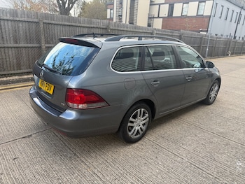 Used Volkswagen Golf 2011 for sale - 78526923: Photo