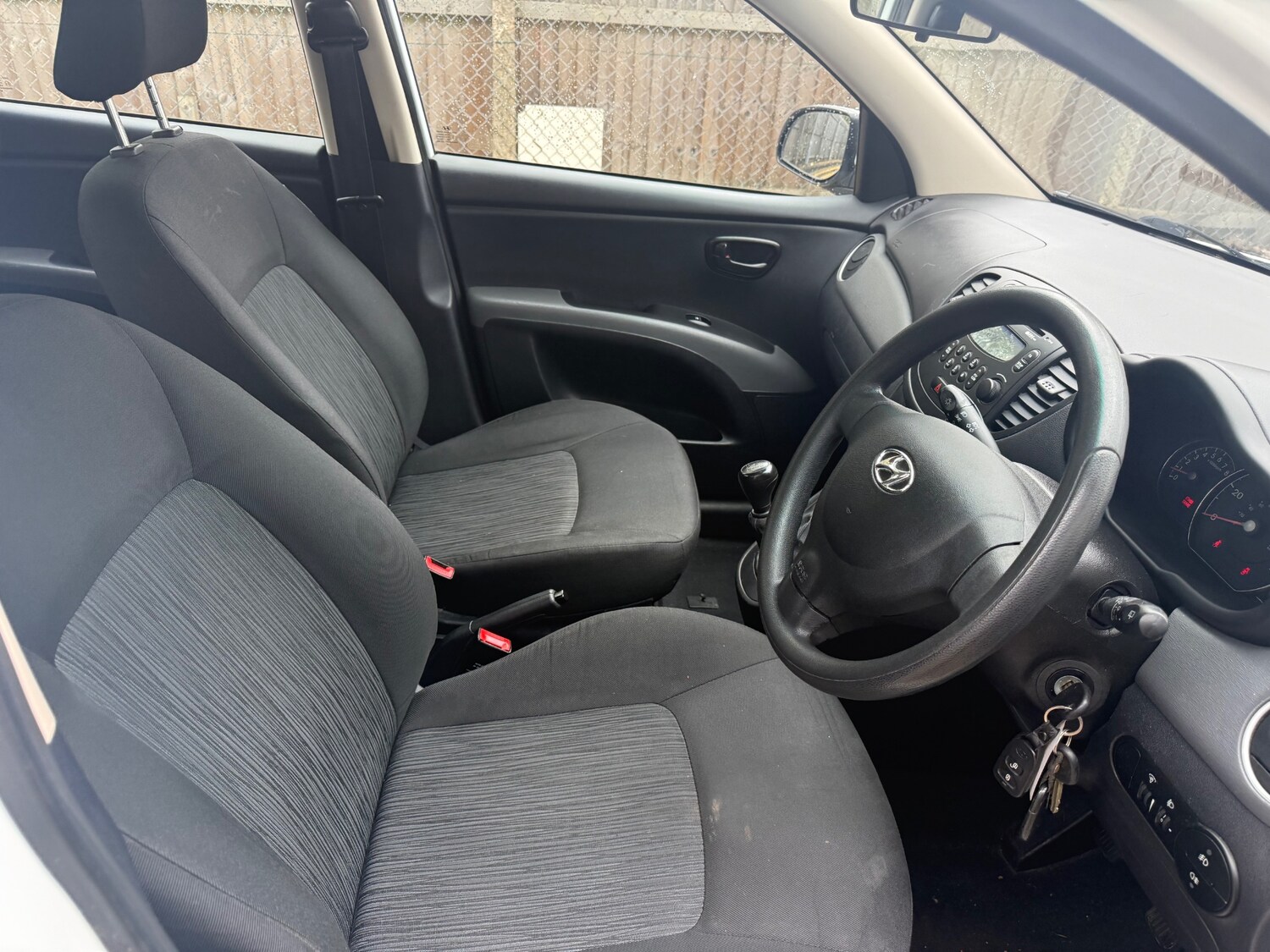 Used Hyundai i10 2013 for sale - 78121980: Photo 7
