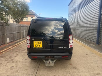 Used Land Rover Discovery 2011 for sale - 79858137: Photo