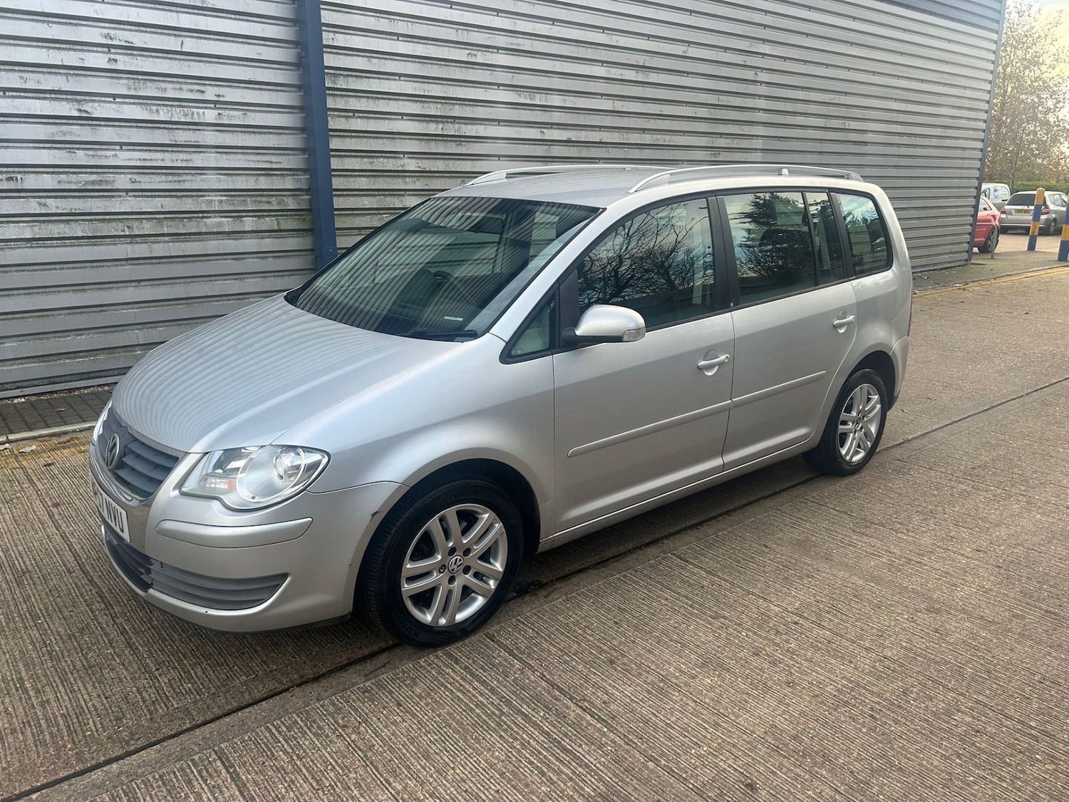 Used Volkswagen Touran 2007 for sale - 76960431: Photo 4