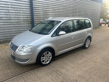 Used Volkswagen Touran 2007 for sale - 76960431: Photo