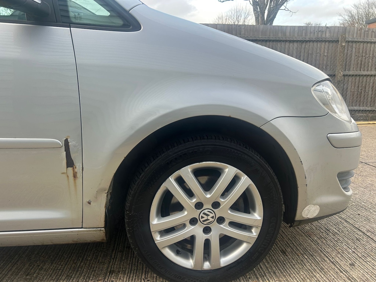 Used Volkswagen Touran 2007 for sale - 76960431: Photo 9