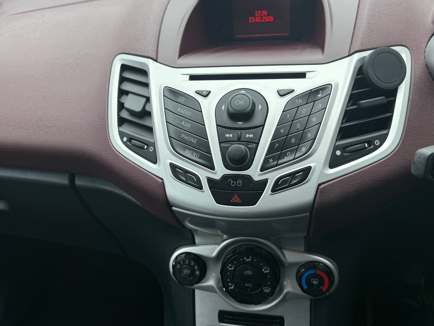 Used Ford Fiesta 2009 for sale - 77644140: Photo 10