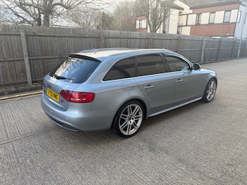 Used Audi A4 2009 for sale - 77830086: Photo