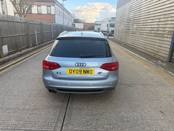 Used Audi A4 2009 for sale - 77830086: Photo