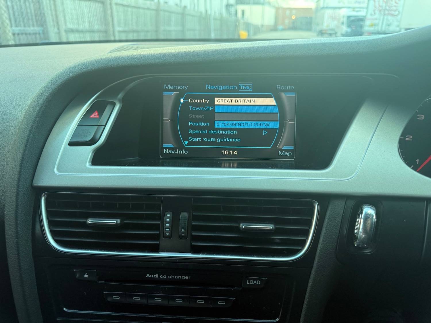 Used Audi A4 2009 for sale - 77830086: Photo 9