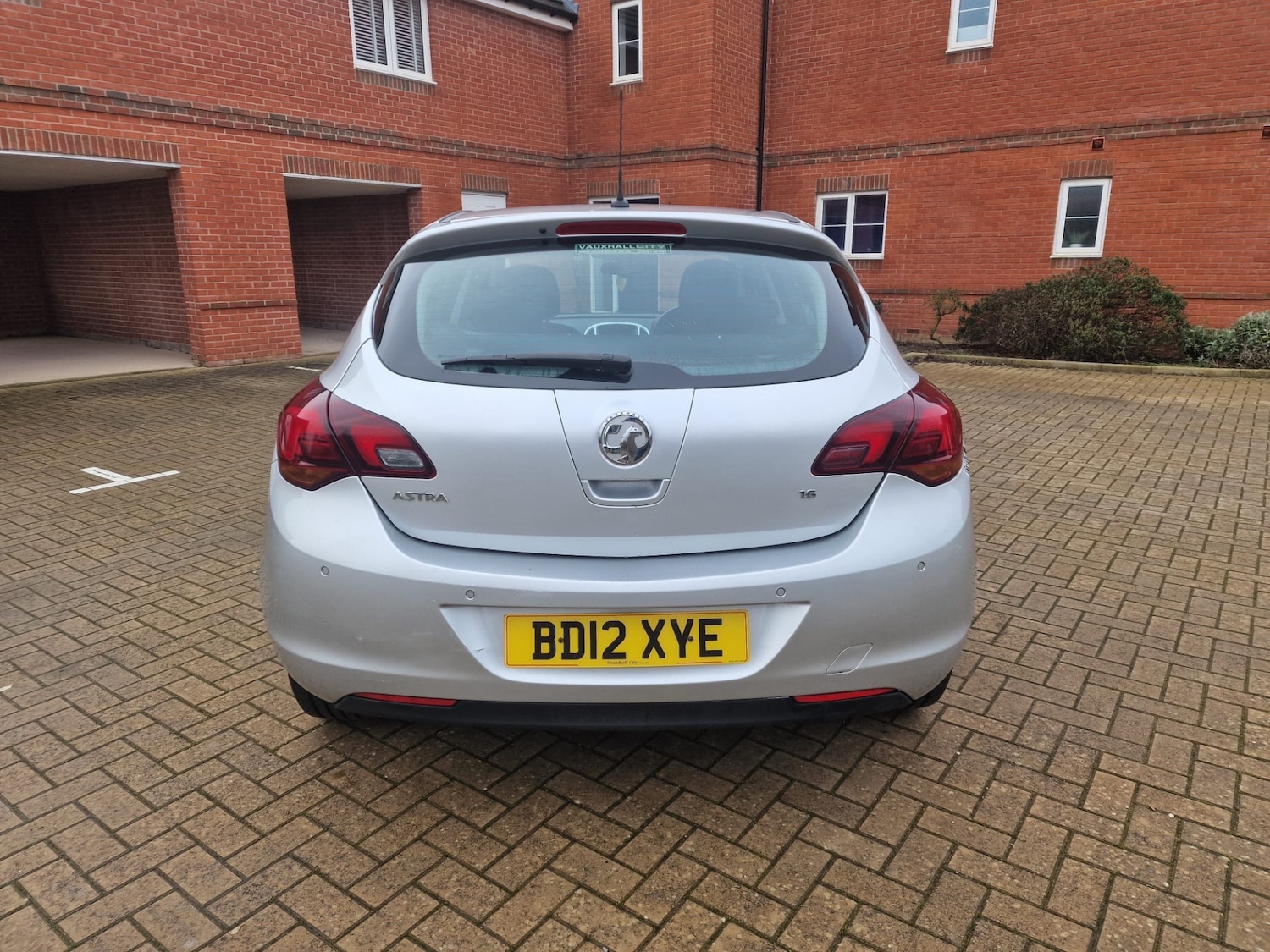 Used Vauxhall Astra 2012 for sale - 77437979: Photo 6