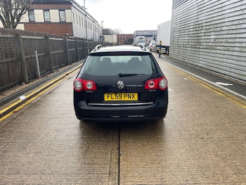 Used Volkswagen Passat 2009 for sale - 77237473: Photo