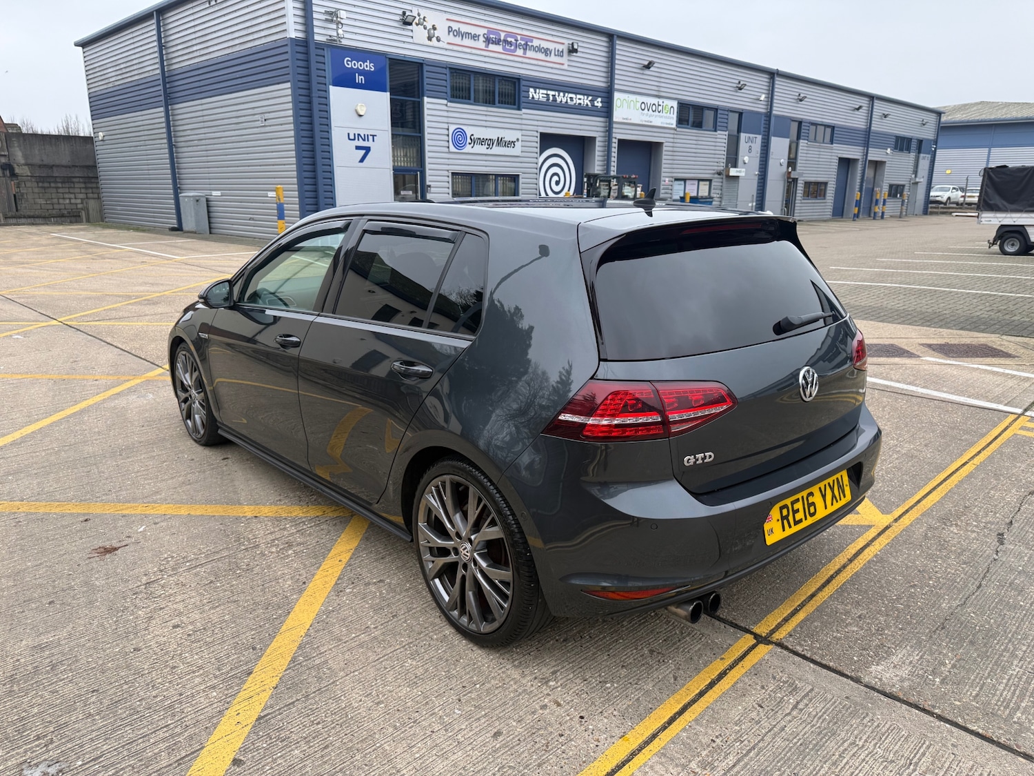 Used Volkswagen Golf 2016 for sale - 77058390: Photo 5