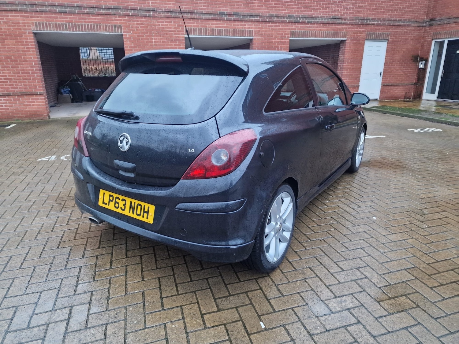 Used Vauxhall Corsa 2014 for sale - 77277644: Photo 4