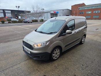 Used Ford Transit Courier 2015 for sale - 76885141: Photo