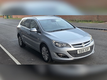 Used Vauxhall Astra 2015 for sale - 79124512: Photo