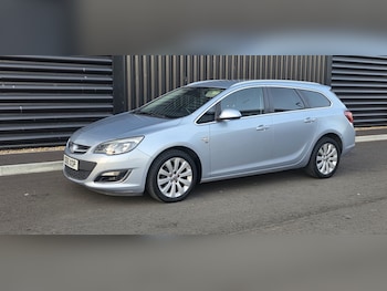 Used Vauxhall Astra 2015 for sale - 79124512: Photo