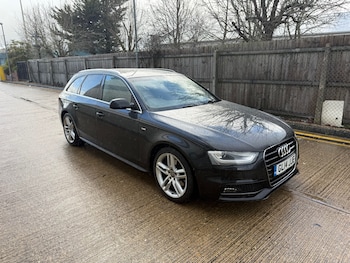 Used Audi A4 2014 for sale - 77385089: Photo