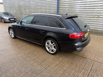 Used Audi A4 2014 for sale - 77385089: Photo