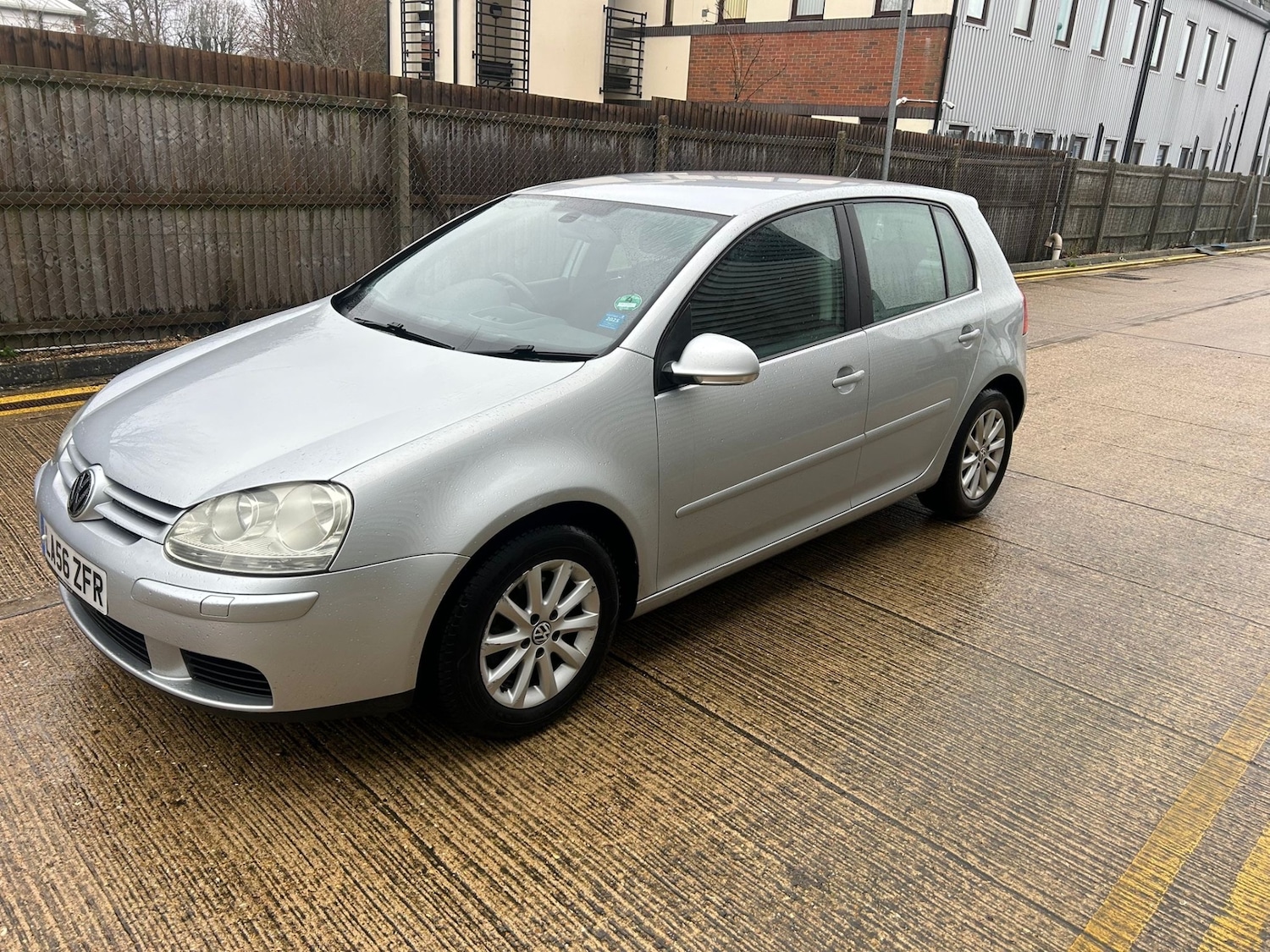 Used Volkswagen Golf 2007 for sale - 77431164: Photo 2