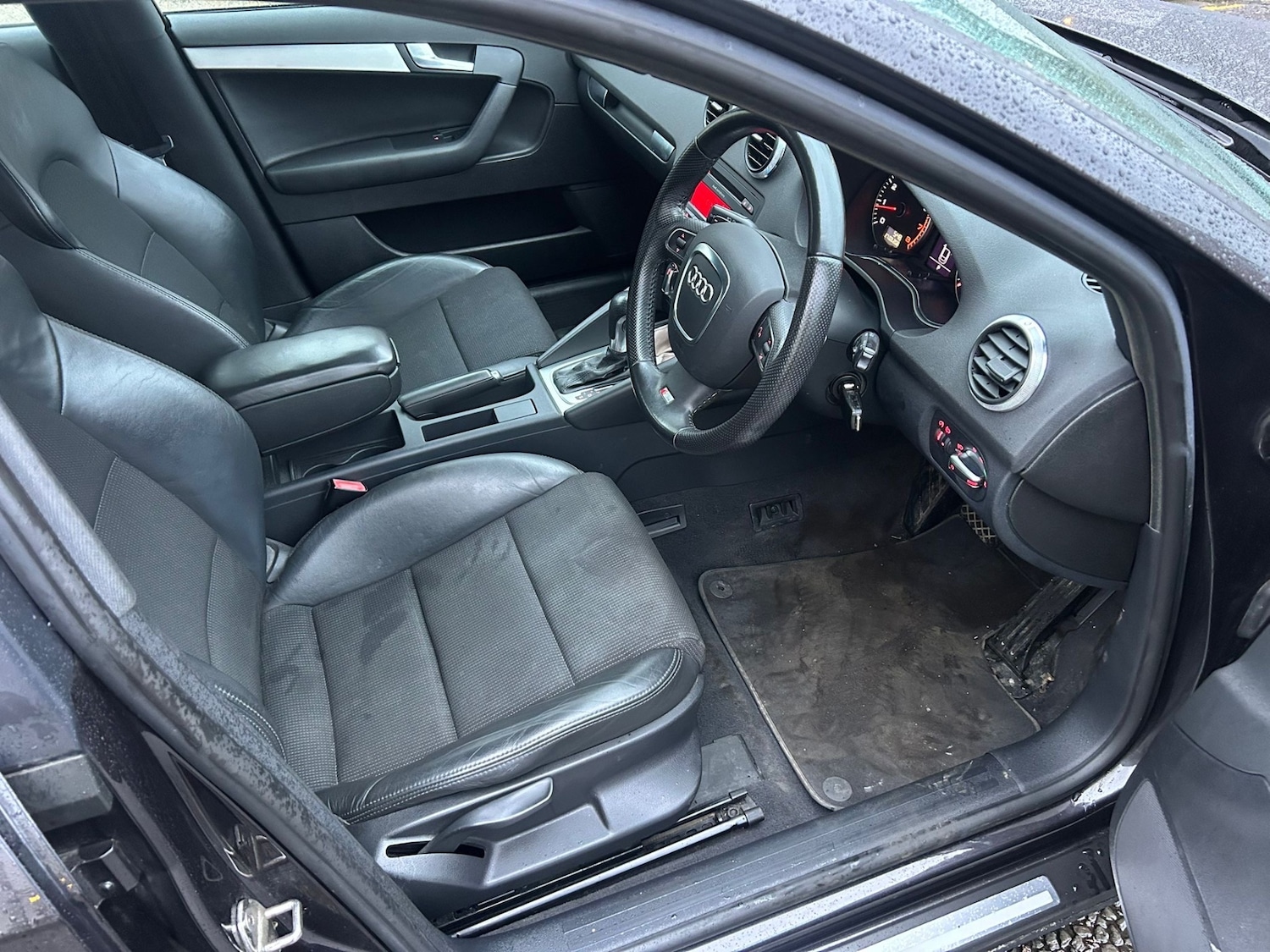 Used Audi A3 2010 for sale - 78062090: Photo 10