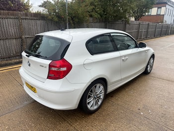 Used BMW 1 Series 2011 for sale - 79750385: Photo