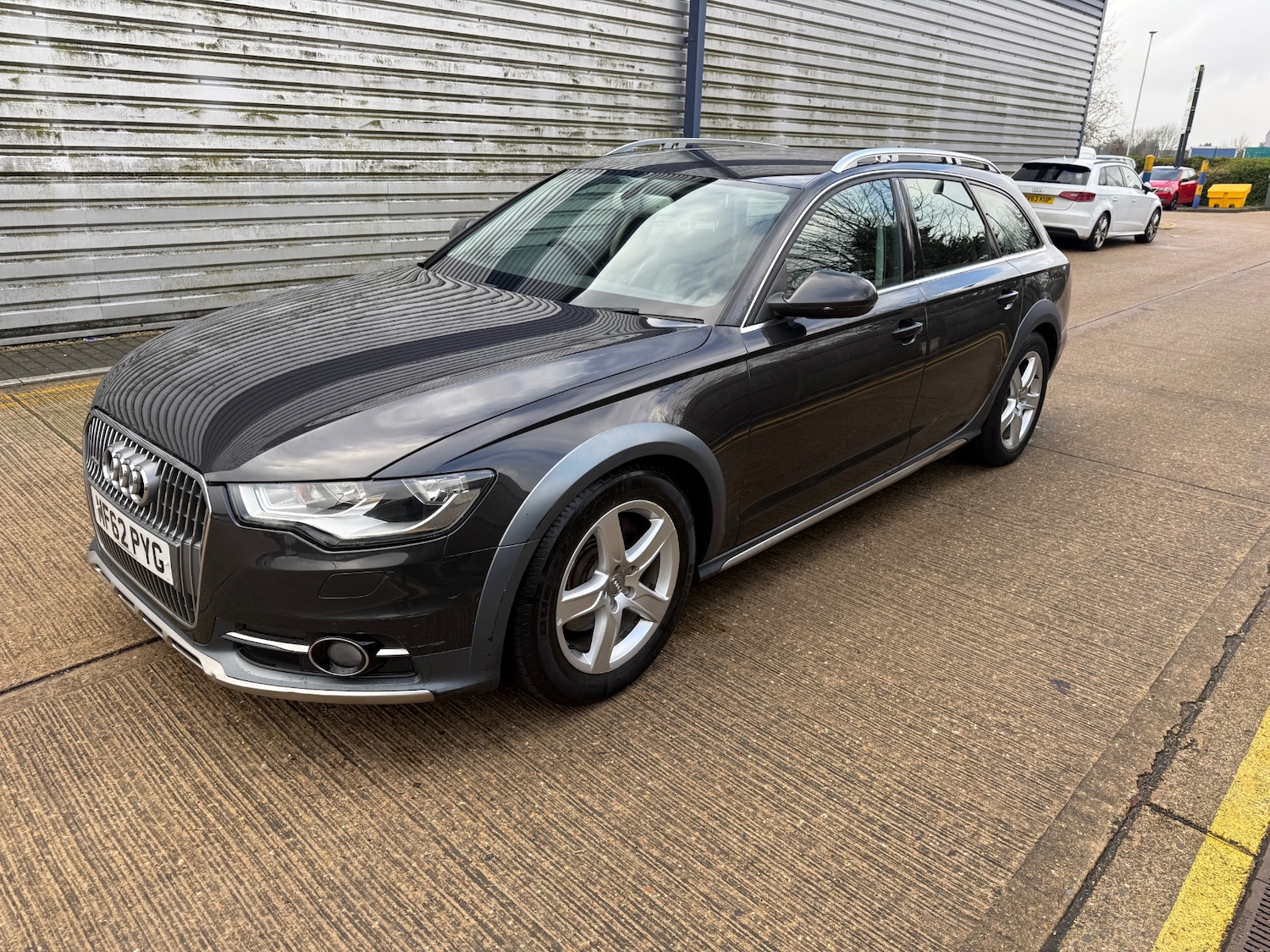 Used Audi A6 Allroad 2012 for sale - 77364061: Photo 5