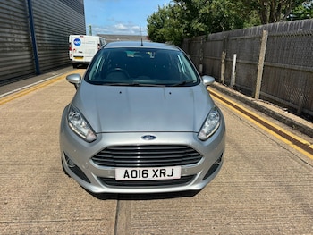 Used Ford Fiesta 2016 for sale - 78914752: Photo
