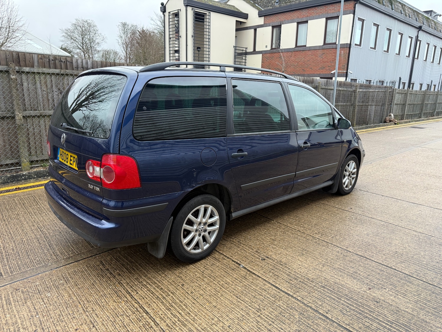 Used Volkswagen Sharan 2008 for sale - 77607281: Photo 2