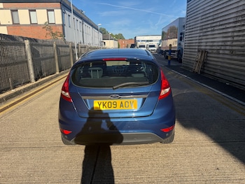 Used Ford Fiesta 2010 for sale - 78888911: Photo