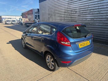 Used Ford Fiesta 2010 for sale - 78888911: Photo