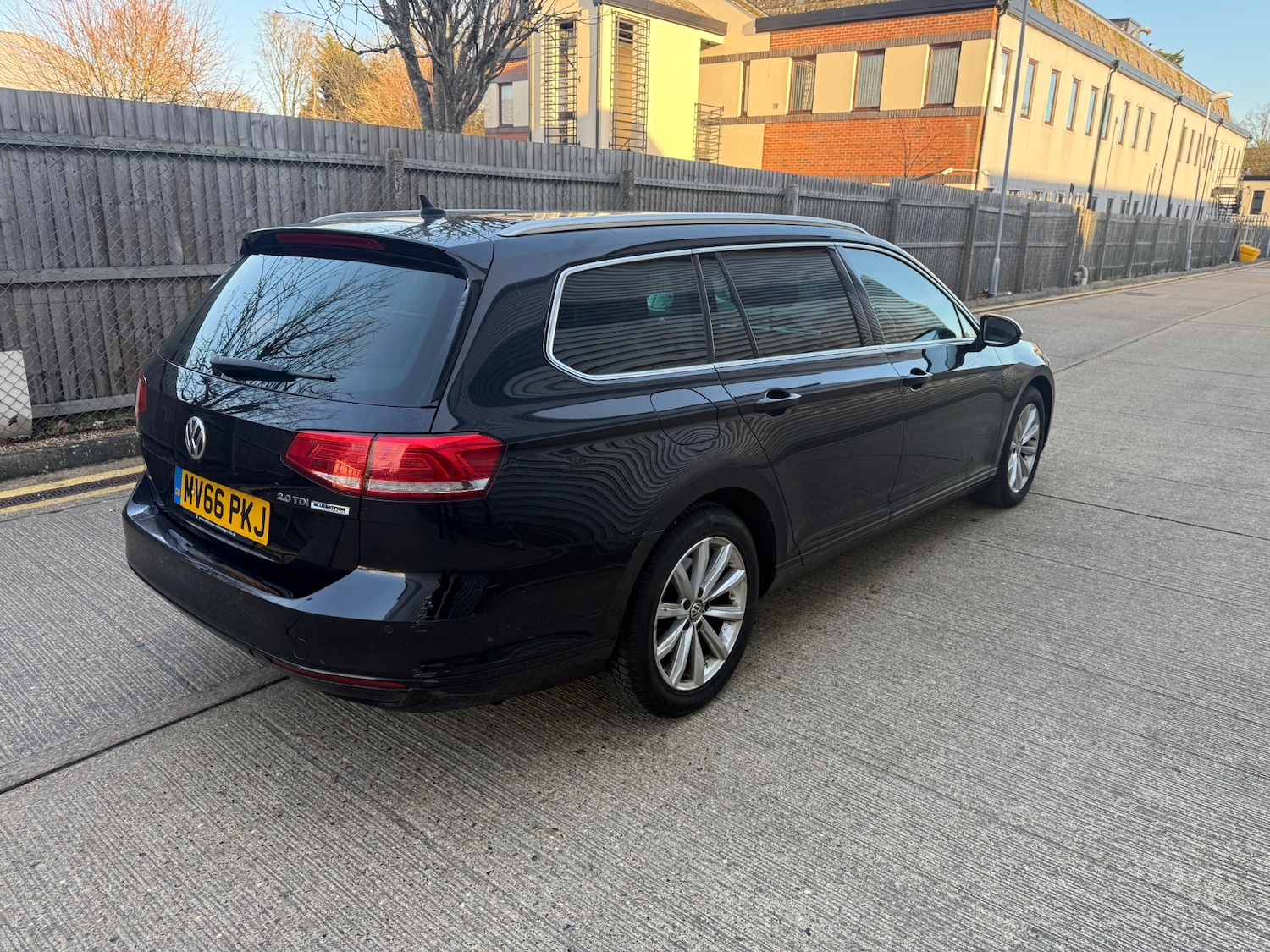 Used Volkswagen Passat 2016 for sale - 77162354: Photo 2