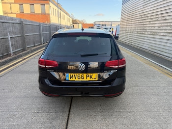 Used Volkswagen Passat 2016 for sale - 77162354: Photo