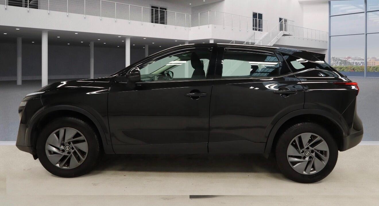 Used Nissan Qashqai 2022 for sale - 77646108: Photo 2