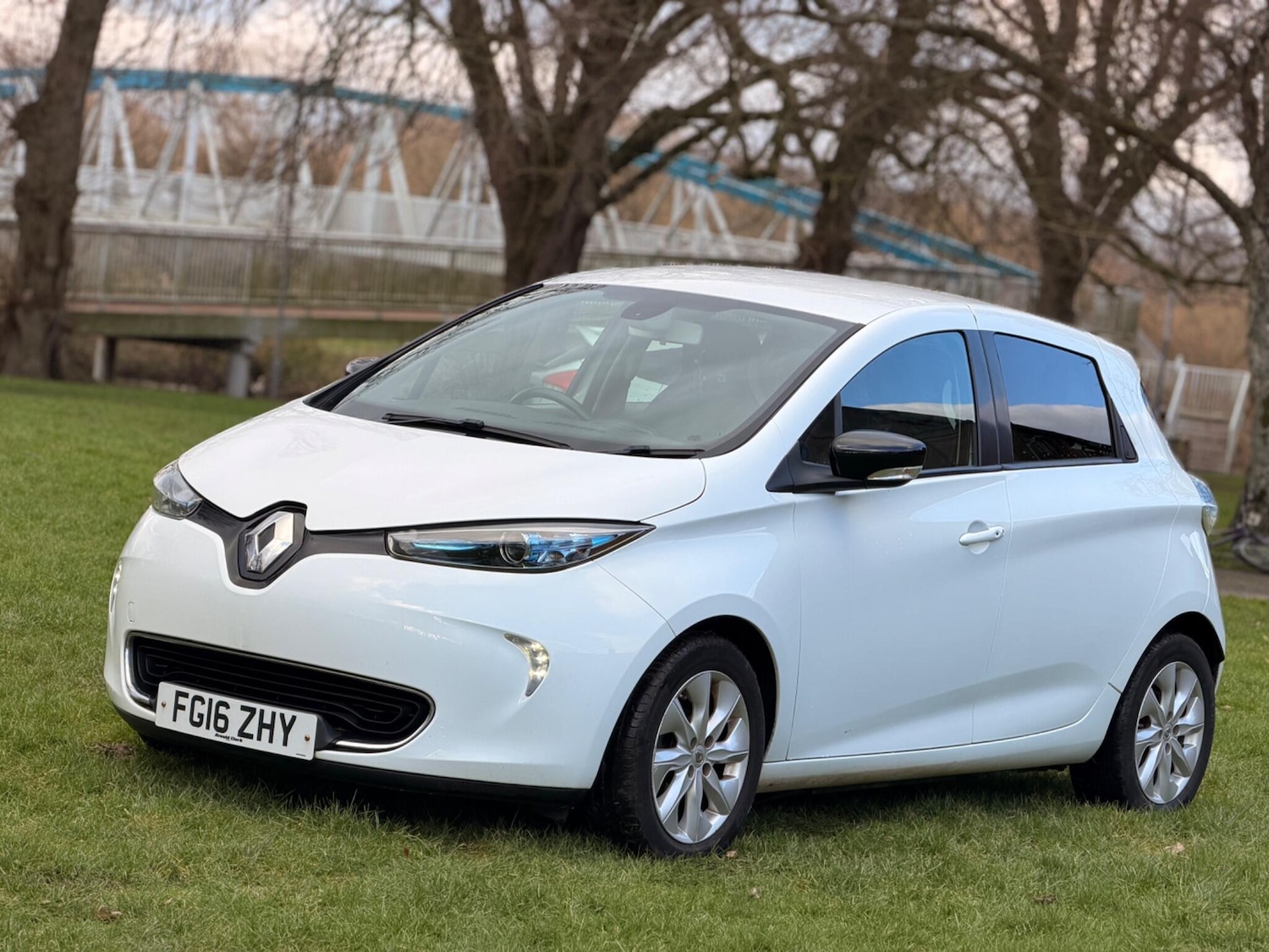 Used Renault Zoe for sale - 77456159: Photo 2