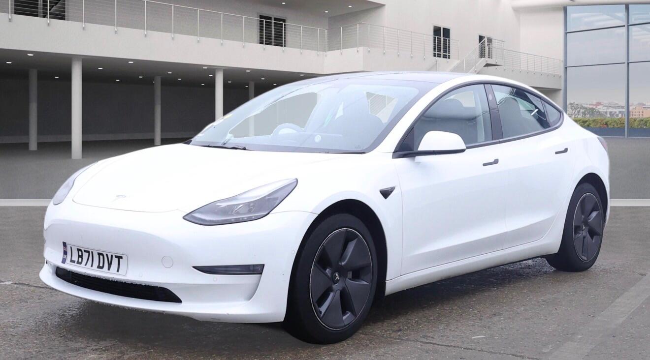 Used Tesla Model 3 2021 for sale - 77560012: Photo 4
