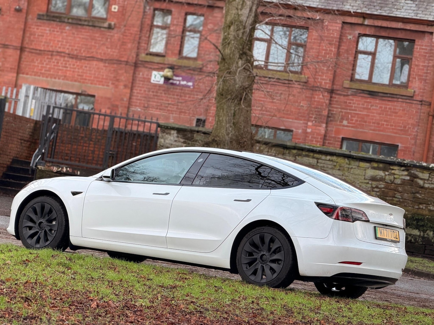 Used Tesla Model 3 2021 for sale - 77440430: Photo 5