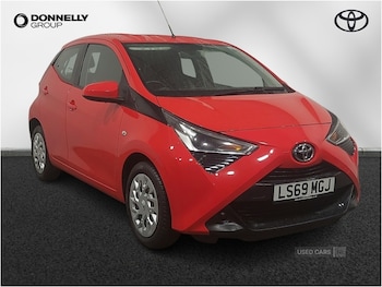 Used Toyota AYGO 2019 for sale - 76522677: Photo