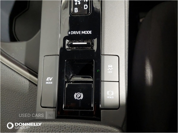 Used Toyota C-HR 2025 for sale - 77970986: Photo 41