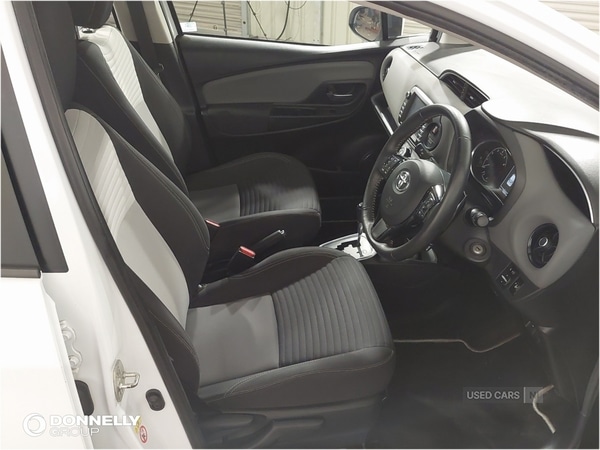 Used Toyota Yaris 2017 for sale - 78186108: Photo 11