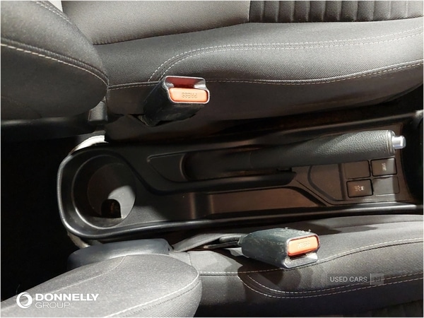 Used Toyota Yaris 2017 for sale - 78186108: Photo 35