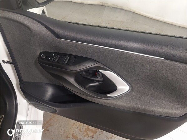 Used Toyota Yaris 2021 for sale - 76284637: Photo 22