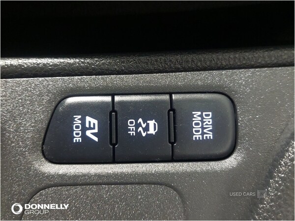 Used Toyota Yaris 2021 for sale - 76284637: Photo 40