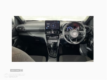 Used Toyota Yaris Cross 2025 for sale - 79159240: Photo