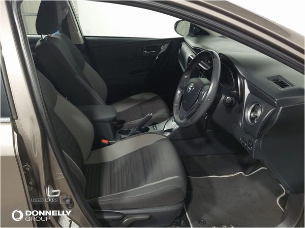 Used Toyota Auris 2018 for sale - 77387868: Photo 11