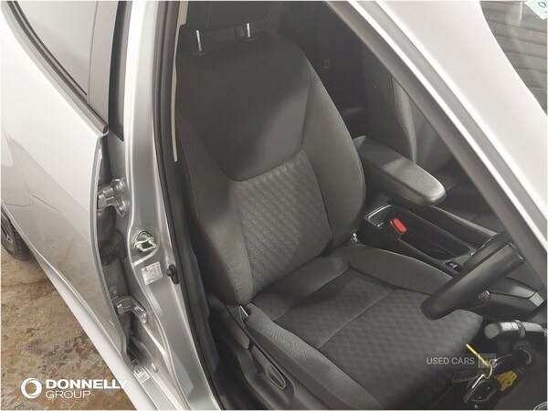 Used Toyota Yaris 2022 for sale - 77400980: Photo 41