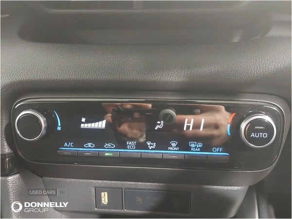 Used Toyota Yaris 2022 for sale - 77883928: Photo 38