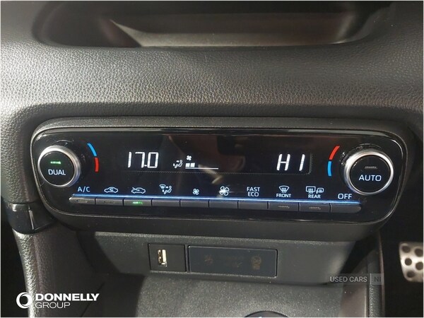 Used Toyota Yaris 2021 for sale - 77217687: Photo 37