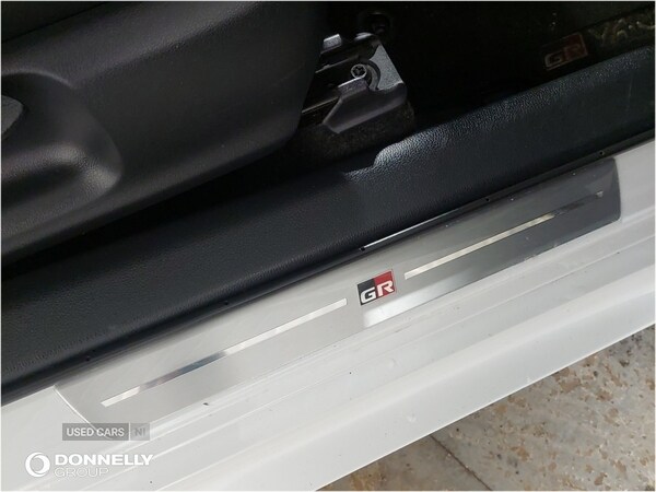 Used Toyota Yaris 2021 for sale - 77217687: Photo 43